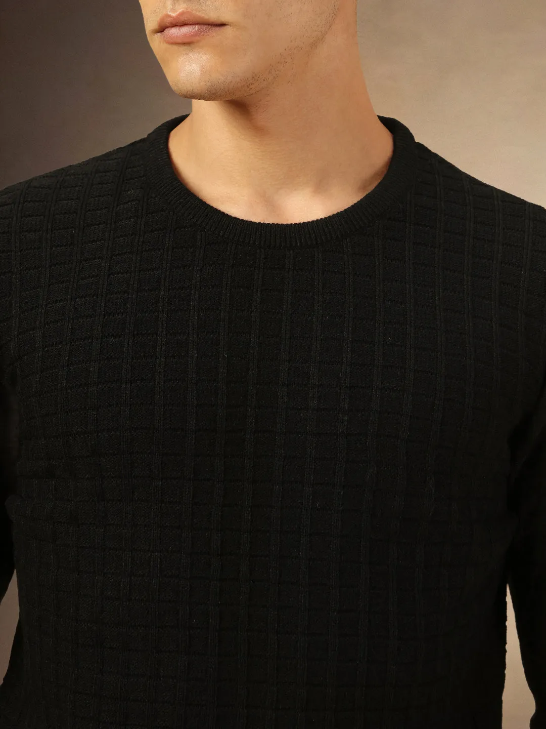 Men's Black Self Design Round Neck Full Sleeves Pullover Sweater