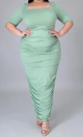 “Saturday Love” Curvy Maxi Dress