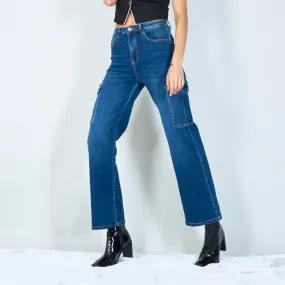 Stylish high-waisted cargo jeans wholesale