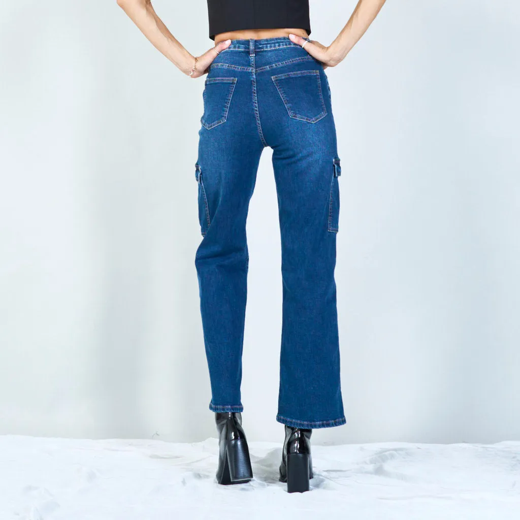 Stylish high-waisted cargo jeans wholesale